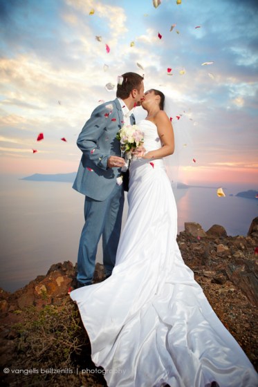 Σαντορινη-γαμος-φωοτγραφος-γαμου-φωτογραφηση-006